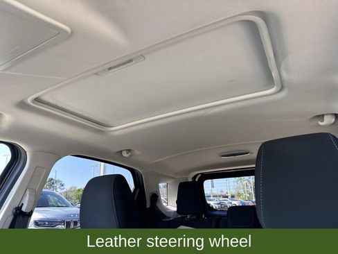 Used 2019 Ford EcoSport SE w/ SE Convenience Package image 24