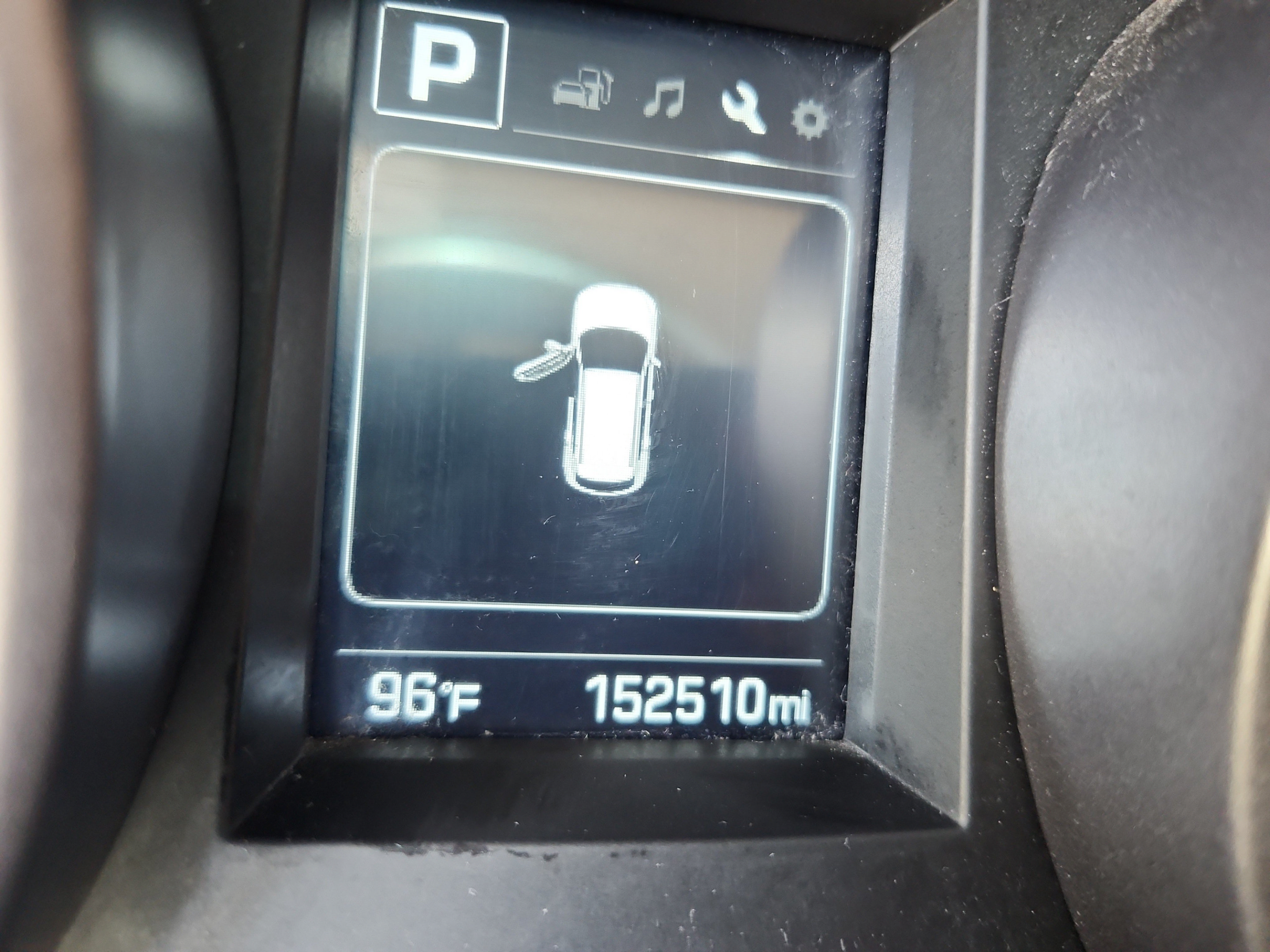 Used 2017 Hyundai Santa Fe Sport FWD image 11