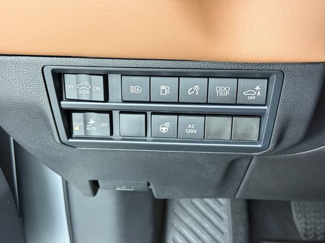 Used 2026 Toyota Tundra 1794 Edition AWD/4WD image 10
