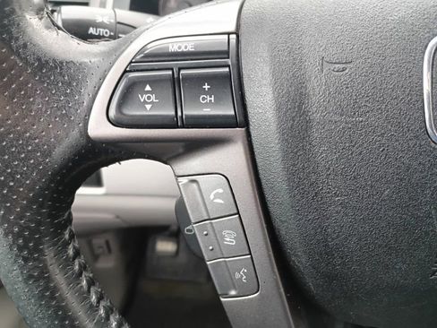 Used 2017 Honda Odyssey EX-L image 16