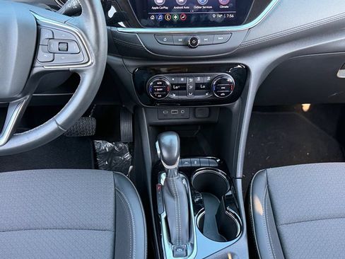 Used 2022 Buick Encore GX Select AWD/4WD image 13