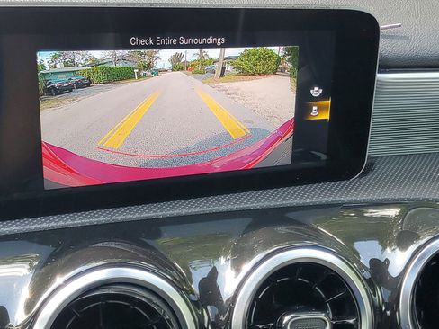 Used 2020 Mercedes-Benz A 220 4MATIC w/ Premium Package image 26