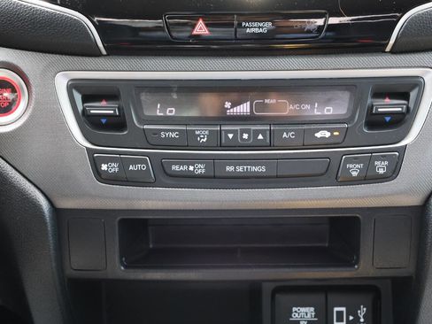 Used 2021 Honda Ridgeline Sport image 21