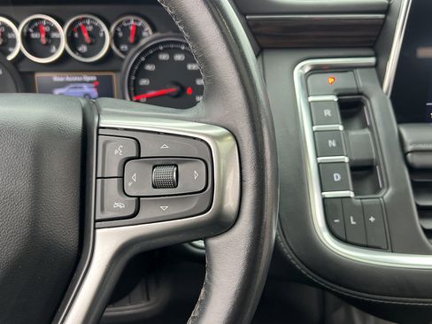 Used 2021 Chevrolet Tahoe Z71 image 36