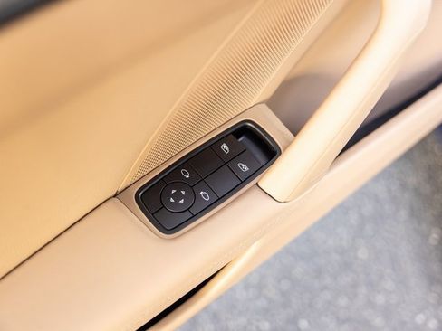 Used 2024 Porsche 911 Carrera S image 37