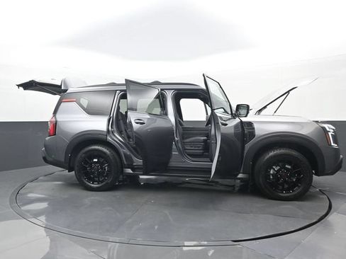 Used 2026 Nissan Armada PRO-4X w/ Captain's Chari Seat Package AWD/4WD image 35
