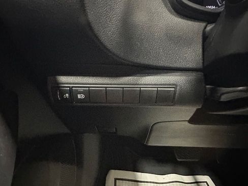 Used 2026 Toyota Corolla LE FWD image 17