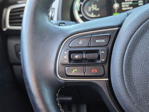 Used 2018 Kia Niro Touring image 27