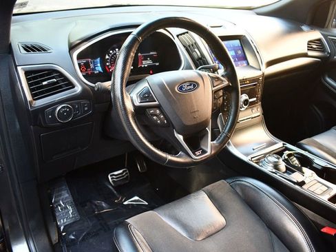 Used 2019 Ford Edge ST w/ Equipment Group 401A image 27