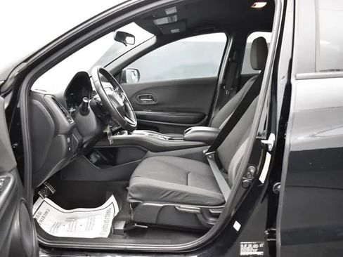 Used 2022 Honda HR-V Sport image 14