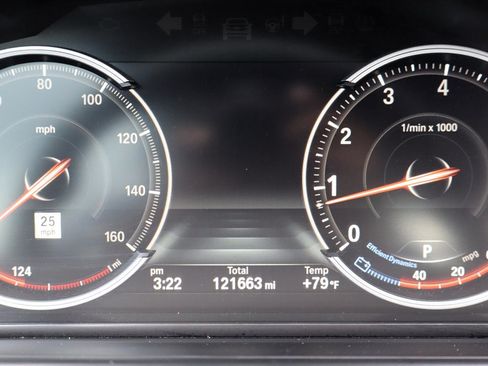 Used 2016 BMW 650i Convertible RWD image 28