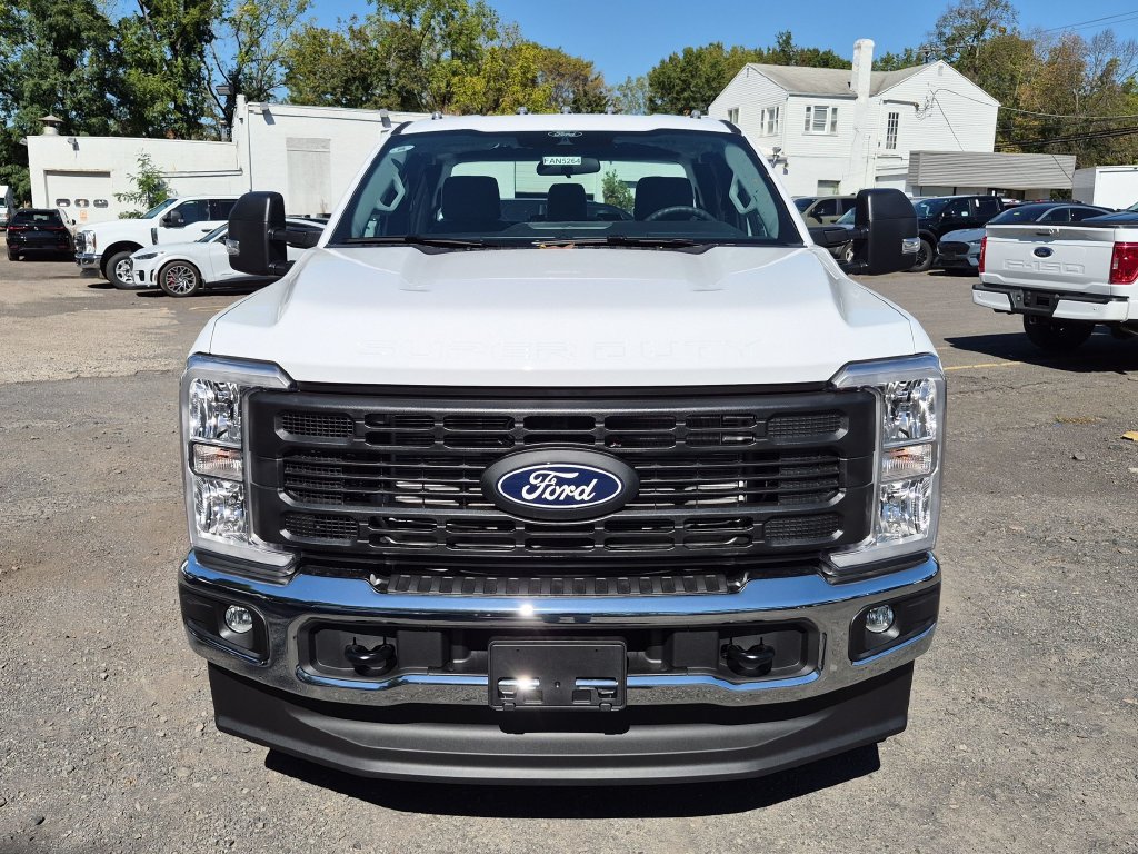 New 2027 Ford F250 XL w/ XL Chrome Package AWD/4WD image 3