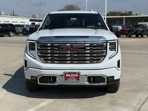 New 2026 GMC Sierra 1500 Denali w/ Denali Reserve Package image 8