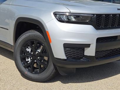 New 2025 Jeep Grand Cherokee L Altitude