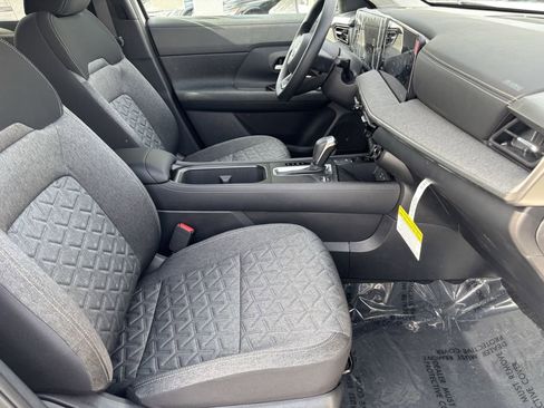 New 2026 Nissan Kicks SV w/ SV Premium Package image 9