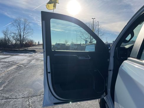 New 2025 Chevrolet Silverado 1500 RST w/ Convenience Package II image 7