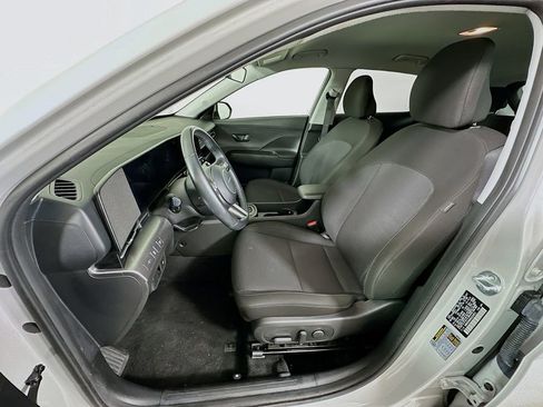 Certified 2025 Hyundai Kona SEL FWD image 20