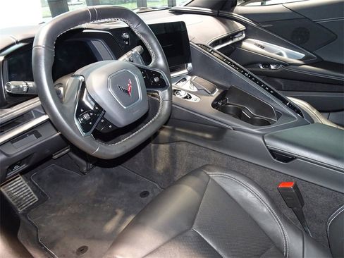 Used 2024 Chevrolet Corvette Stingray Coupe image 13