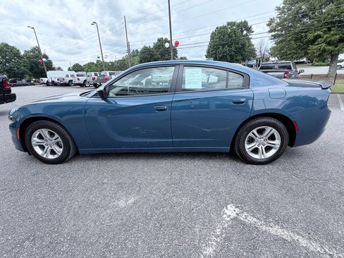 Used 2023 Dodge Charger SXT w/ Blacktop Package RWD image 5