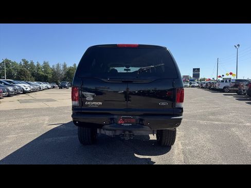Used 2005 Ford Excursion Limited AWD/4WD image 6