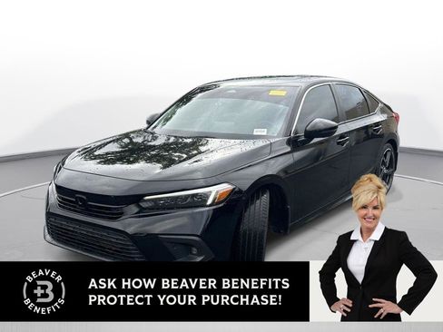 Used 2022 Honda Civic Touring image 1