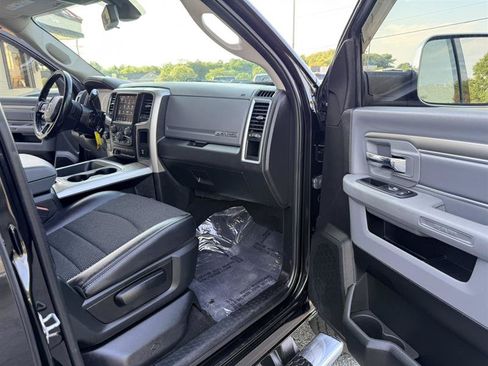 Used 2018 RAM 2500 Big Horn AWD/4WD image 10