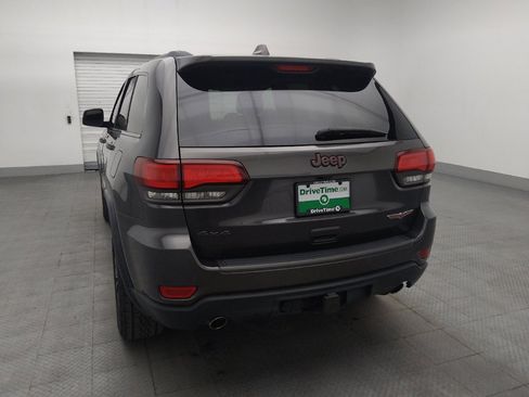Used 2018 Jeep Grand Cherokee Trailhawk w/ Trailhawk Luxury Group AWD/4WD image 6