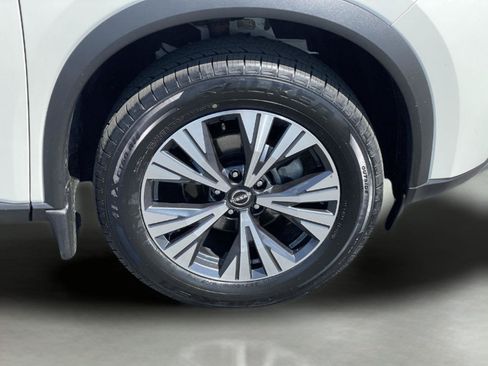 Used 2023 Nissan Rogue SV AWD/4WD image 30