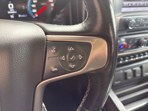 Used 2019 GMC Sierra 3500 Denali image 22