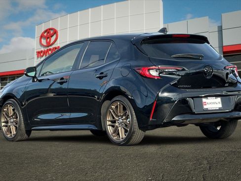 Certified 2025 Toyota Corolla Hatchback image 5