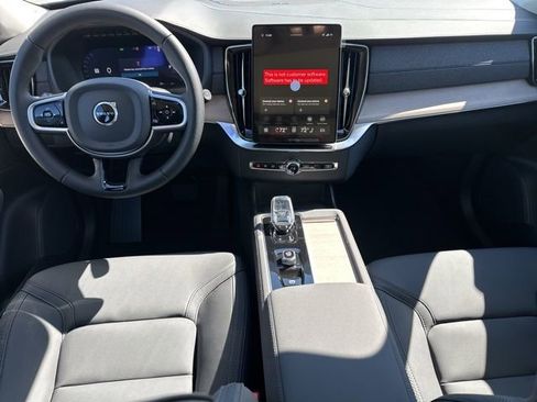 New 2026 Volvo XC90 B6 Plus w/ Protection Package Premier image 12