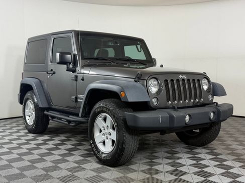 Used 2017 Jeep Wrangler Sport w/ Quick Order Package 24S AWD/4WD image 7