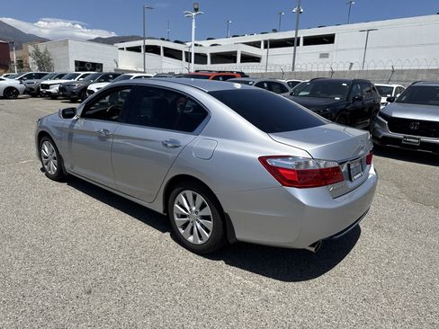 Used 2015 Honda Accord EX-L image 6