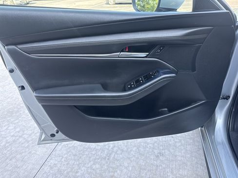 Used 2019 MAZDA MAZDA3 Sedan w/ Select Package FWD image 22