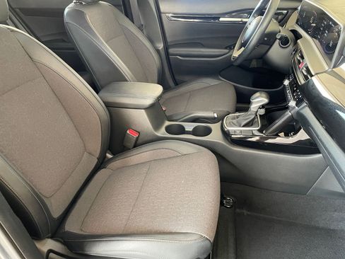 Used 2025 Kia Seltos S image 37