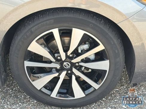 Certified 2023 Nissan Sentra SV w/ SV Premium Package FWD image 11