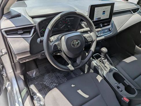 Used 2023 Toyota Corolla LE FWD image 10