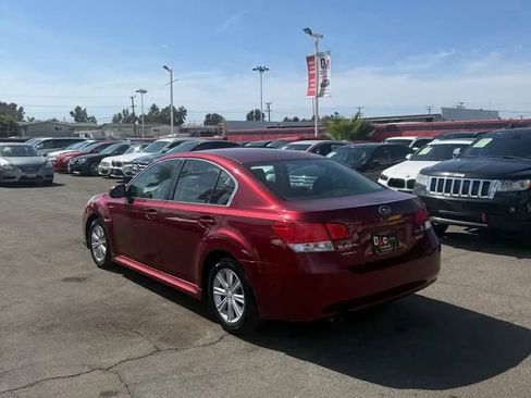 Used 2011 Subaru Legacy 2.5i Premium AWD/4WD image 5
