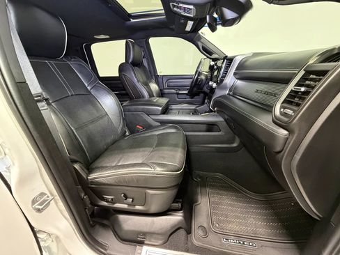 Used 2020 RAM 2500 Limited image 18
