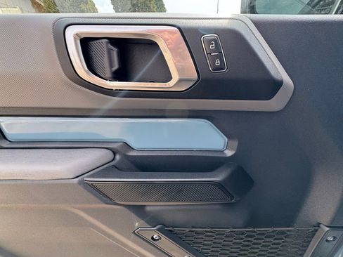 Used 2023 Ford Bronco Big Bend image 20