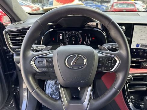 Used 2025 Lexus NX 250 FWD w/ Premium Package image 14
