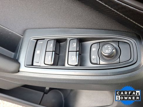 Used 2019 Subaru Crosstrek 2.0i Premium image 20