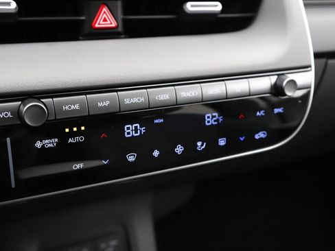 New 2026 Hyundai Ioniq 5 SEL image 26