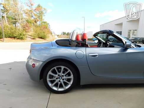 Used 2006 BMW Z4 3.0i RWD image 28