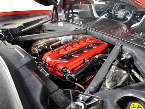 Used 2021 Chevrolet Corvette Stingray Coupe w/ Battery Protection Package image 17