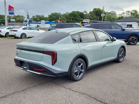 New 2026 Kia K4 FWD image 6
