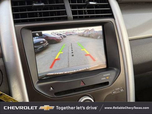 Used 2012 Ford Edge SEL FWD image 23