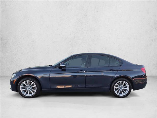 Used 2017 BMW 320i Sedan RWD image 8