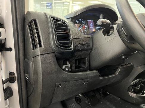 Used 2023 RAM ProMaster 2500 FWD image 11