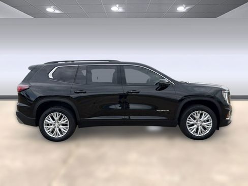 Used 2025 GMC Acadia Elevation w/ Elevation Premium Package image 8
